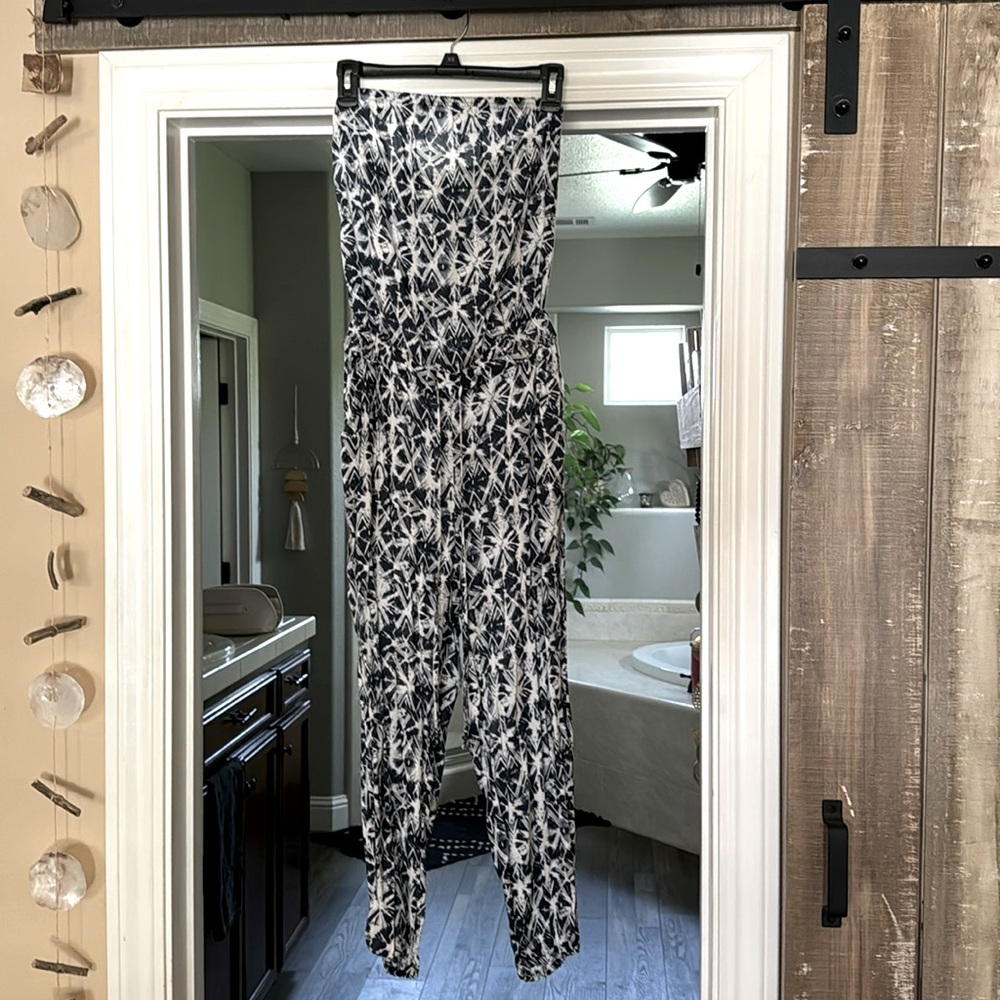 So cute jumpsuit
